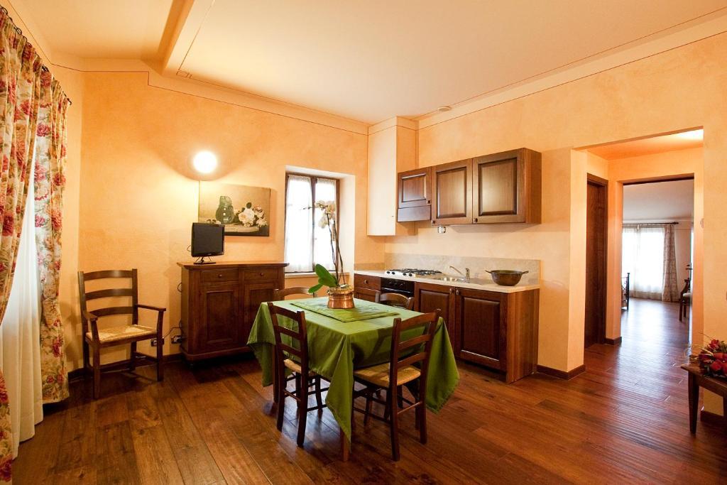 Residenza Palazzo Saloni Aparthotel Montalcino Cameră foto