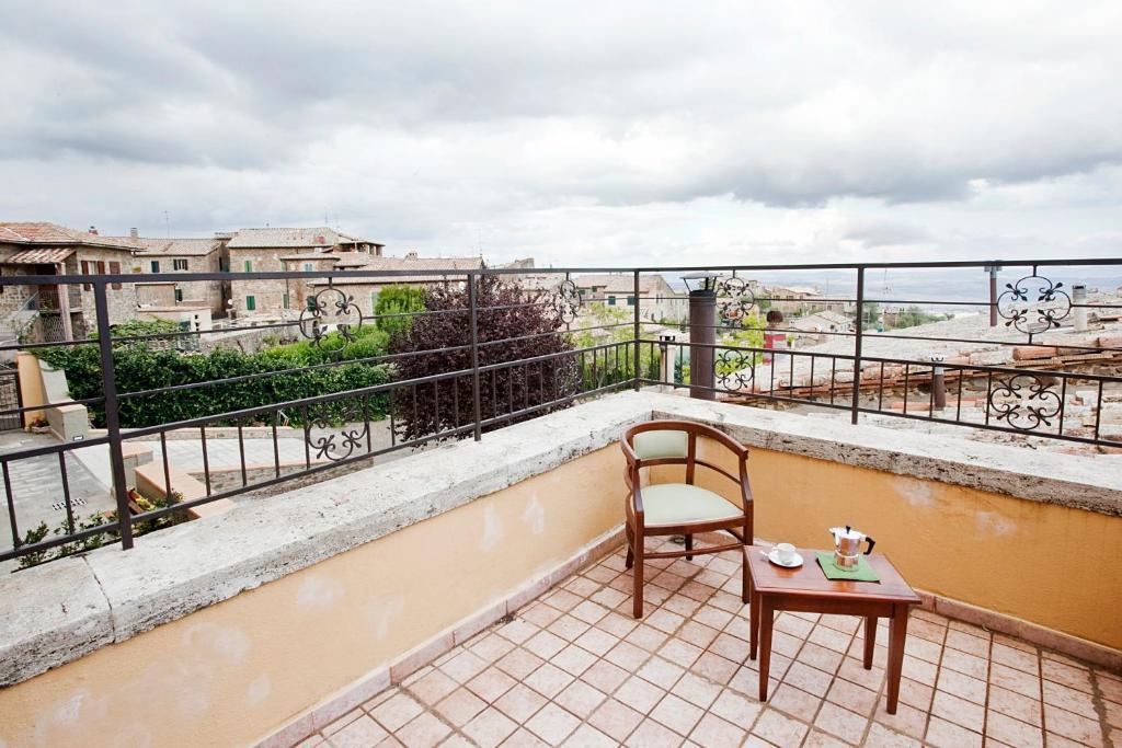 Residenza Palazzo Saloni Aparthotel Montalcino Cameră foto