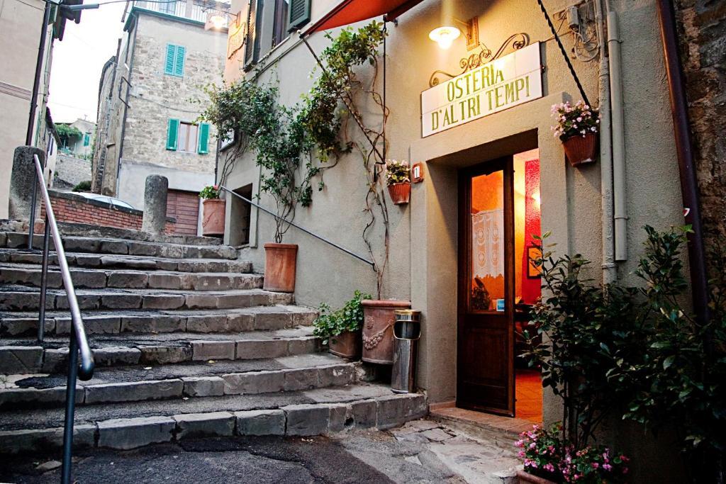 Residenza Palazzo Saloni Aparthotel Montalcino Exterior foto