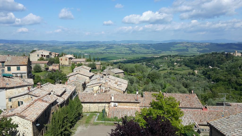 Residenza Palazzo Saloni Aparthotel Montalcino Exterior foto
