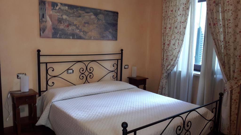 Residenza Palazzo Saloni Aparthotel Montalcino Exterior foto